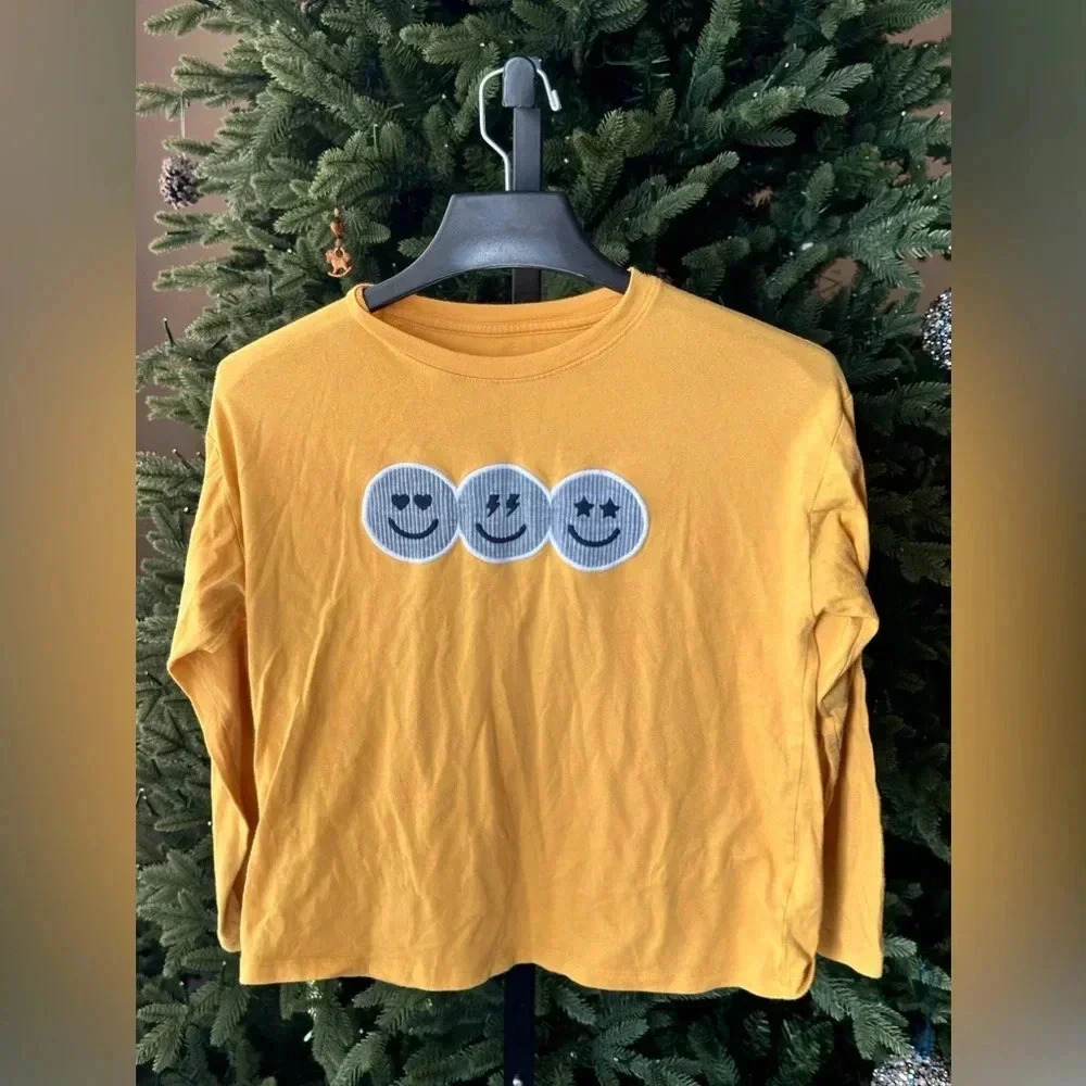 Happy face long sleeve size 10/12
